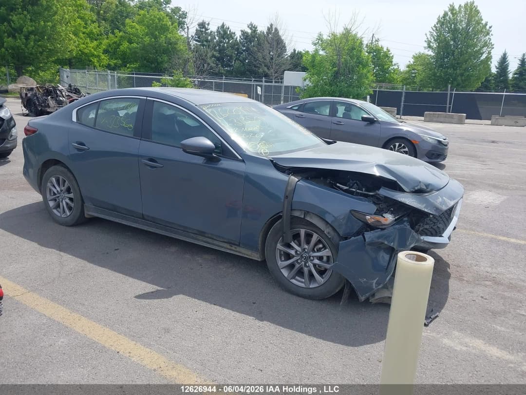 2022 MAZDA 3 Preferred Серый - Бензин Седан - изображение 1