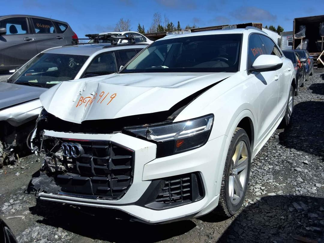 2018 AUDI Q8 Premium Plus Белый - Бензин Внедорожник - изображение 1