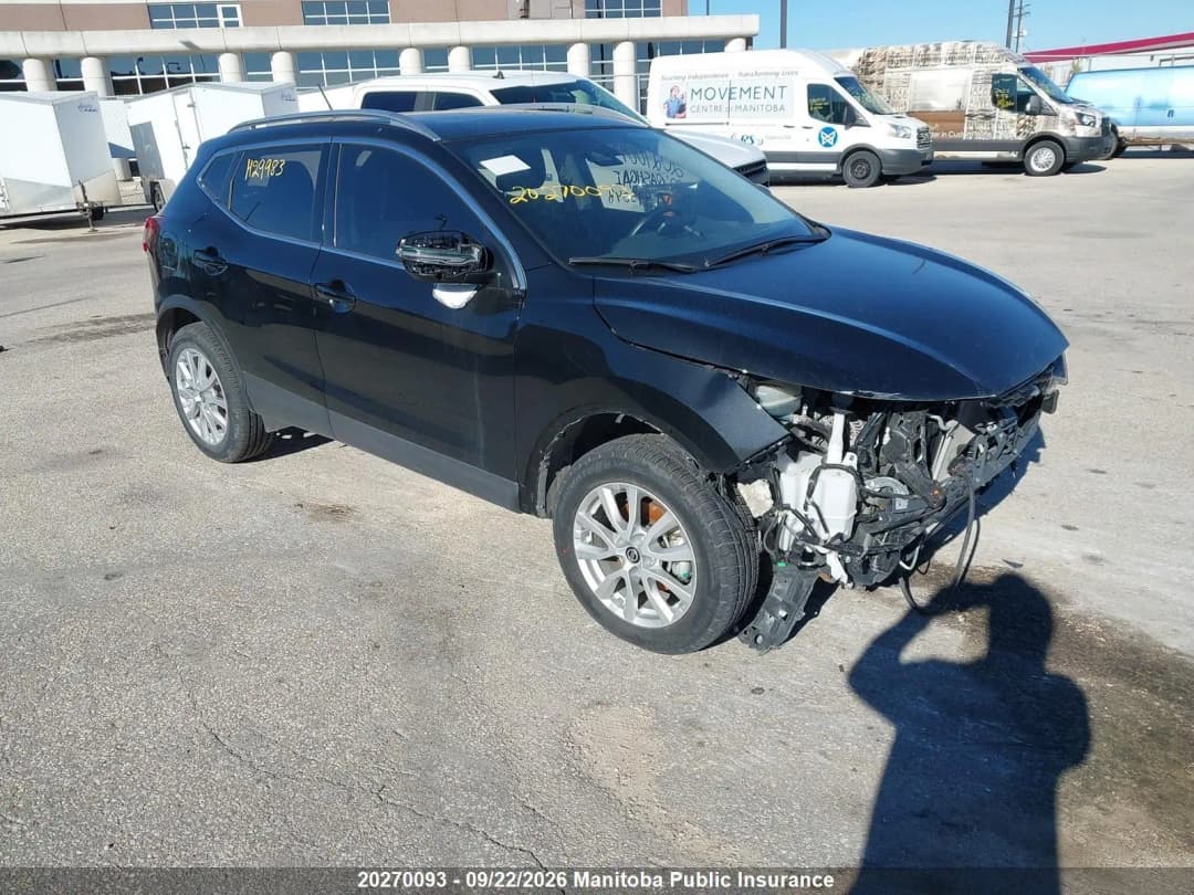 2022 NISSAN Rogue Sport SV Черный - Бензин Внедорожник - изображение 1