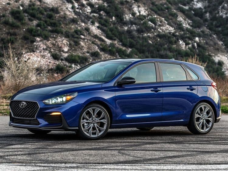HYUNDAI ELANTRA GT. Огляд хетчбека, переваги моделі, чи варто купувати.